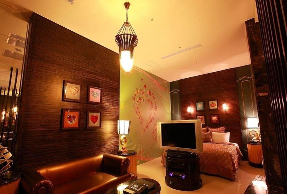 Discovery Motel - Nangang Taipé Exterior foto